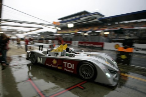 Allan McNish - her i pitten - mener at bundtrækket er så godt at overhalinger er blevet lettere end tidligere